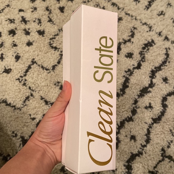 Oribe NEW serene scalp scrub shampoo - Picture 2 of 2